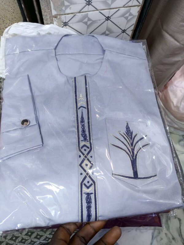 Tenue Traditionnelle Homme - Classe & Pureté en Blanc – Image 2