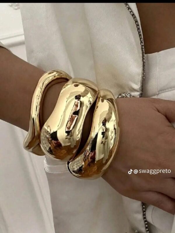 Bracelets – Image 5