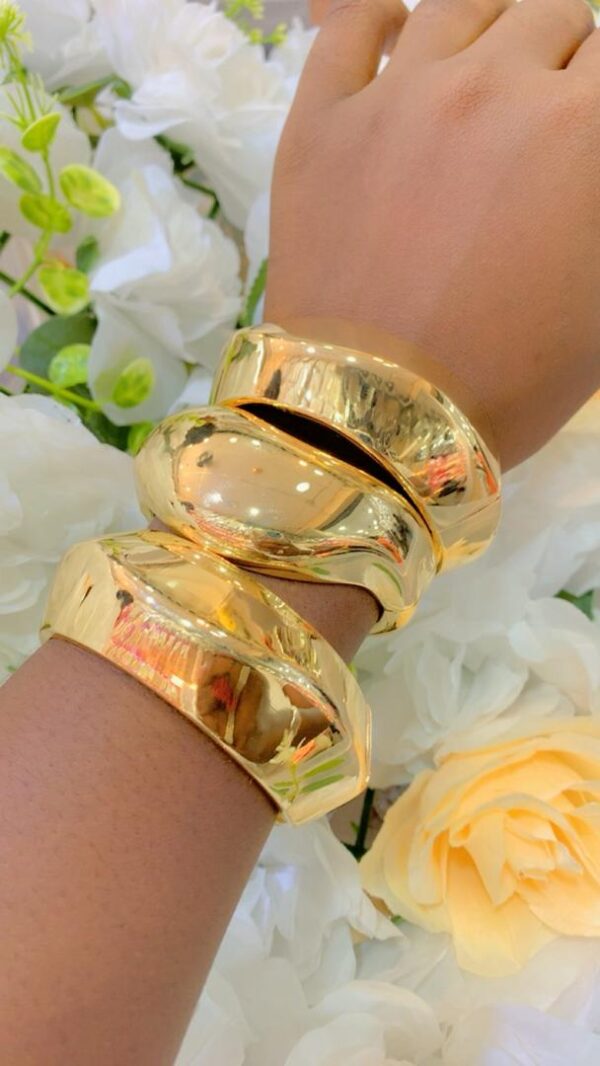 Bracelets – Image 2