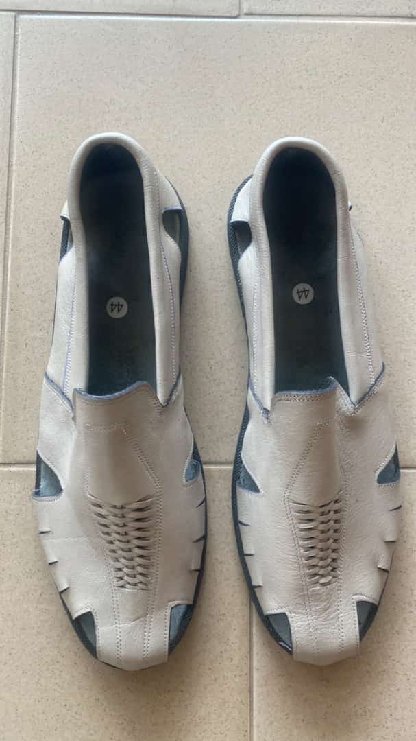 Mocassins élégants en cuir made in Sénégal – Image 5