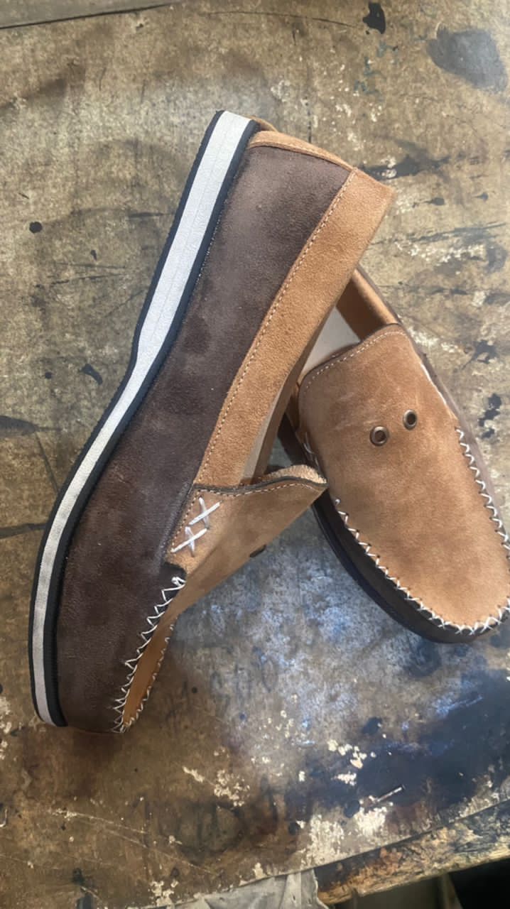 Mocassins élégants en cuir made in Sénégal – Image 7