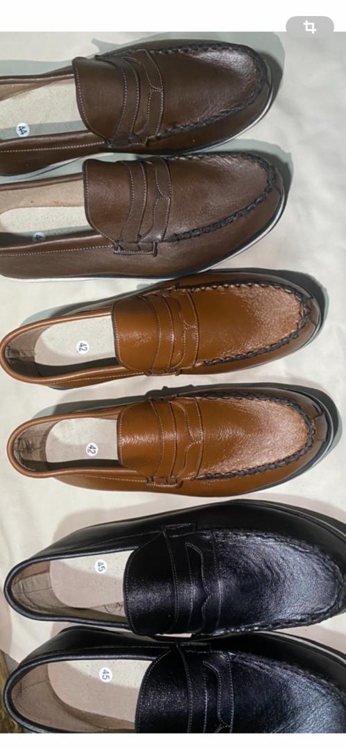 Mocassins élégants en cuir made in Sénégal – Image 4