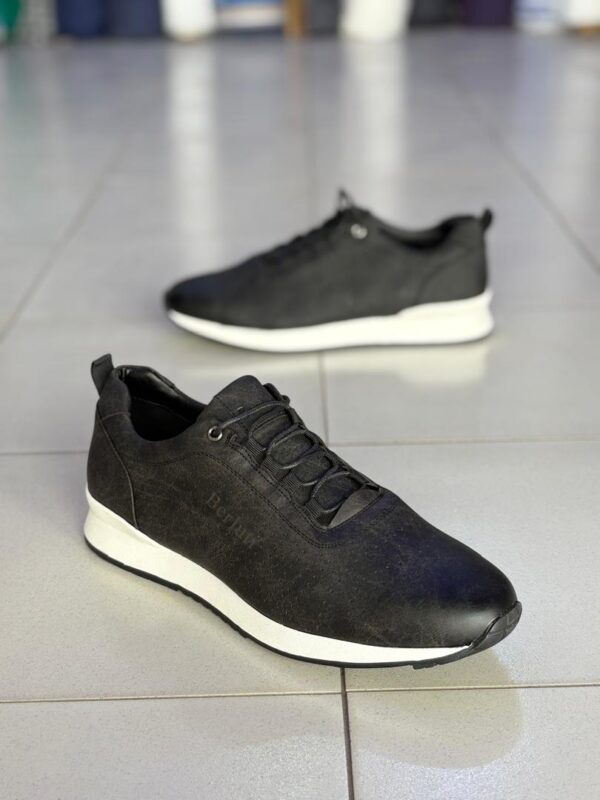 Chaussures fermées – Image 6
