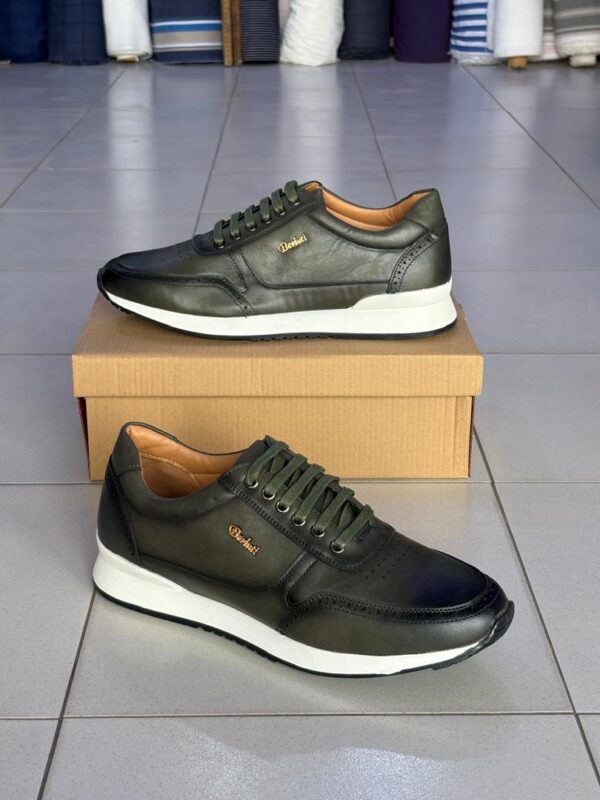 Chaussures fermées – Image 8