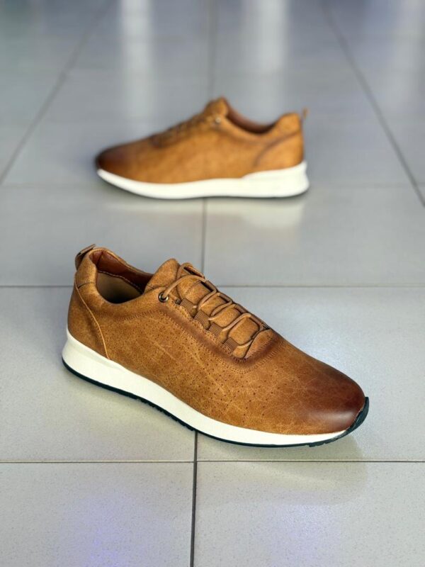 Chaussures fermées – Image 7