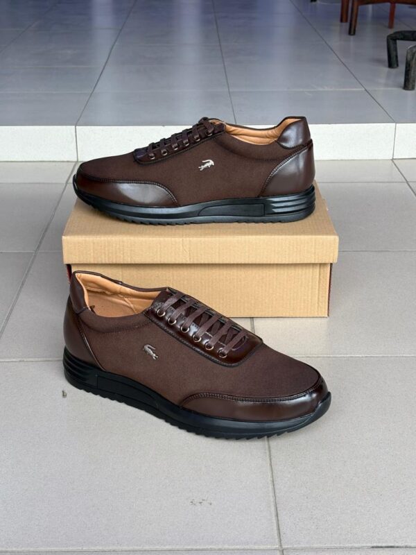 Chaussures fermées – Image 16