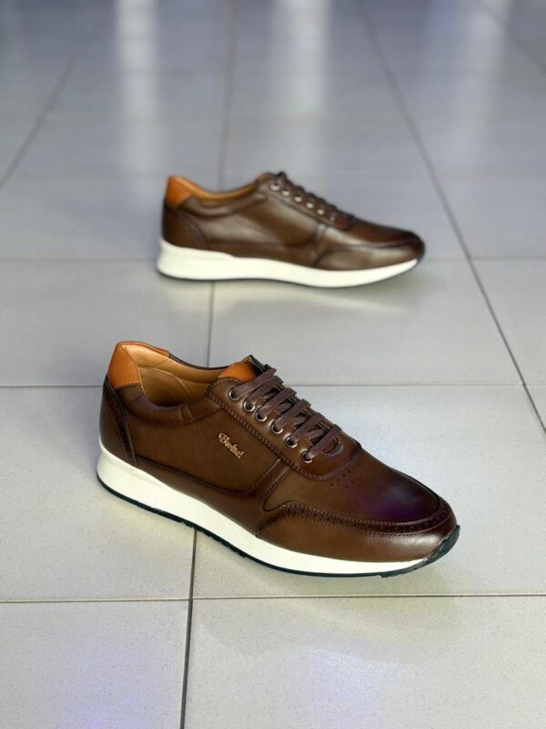 Chaussures fermées – Image 10